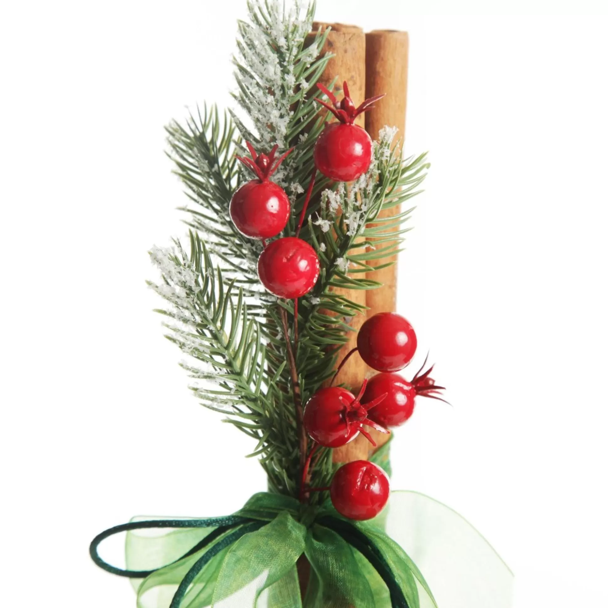 Christmas Cinnamon Stick Bunch with Snowy Pine Christmas Candles And Scents |