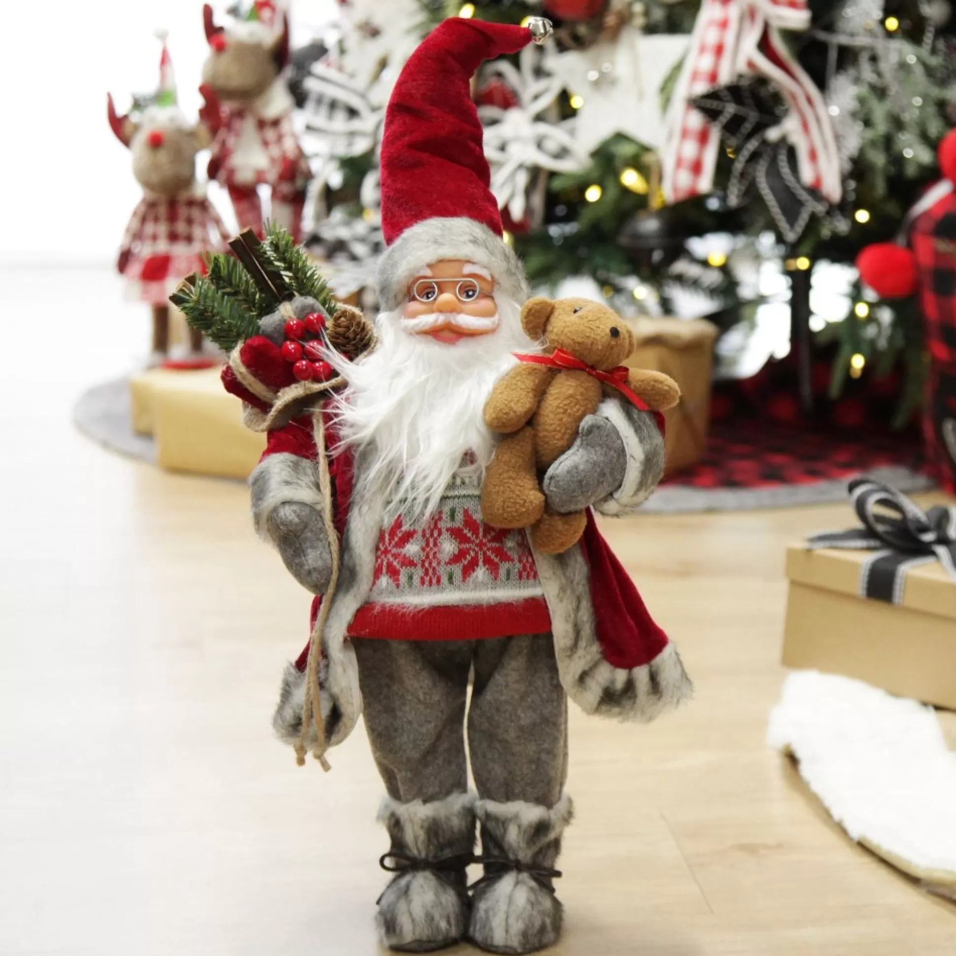 Nordic Standing Santa Christmas Ornament Christmas Figurines |