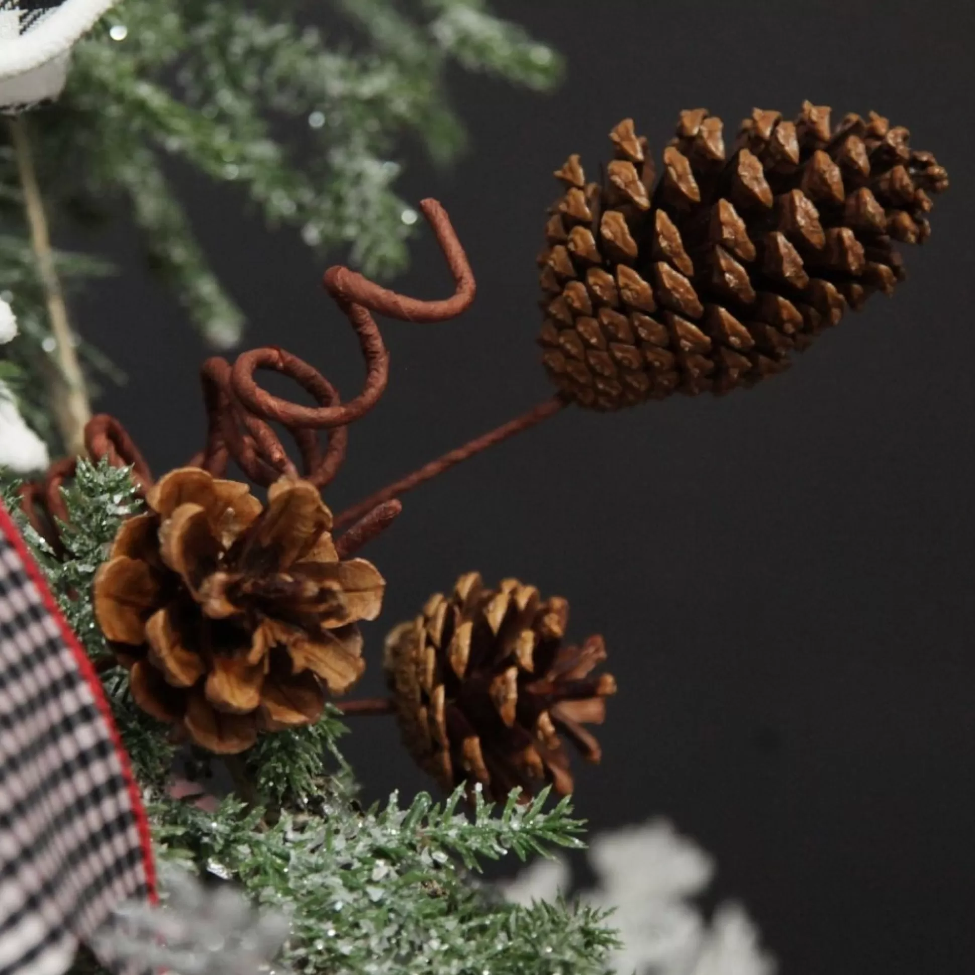 Pinecone Trio Spray Pick Christmas Sprays |