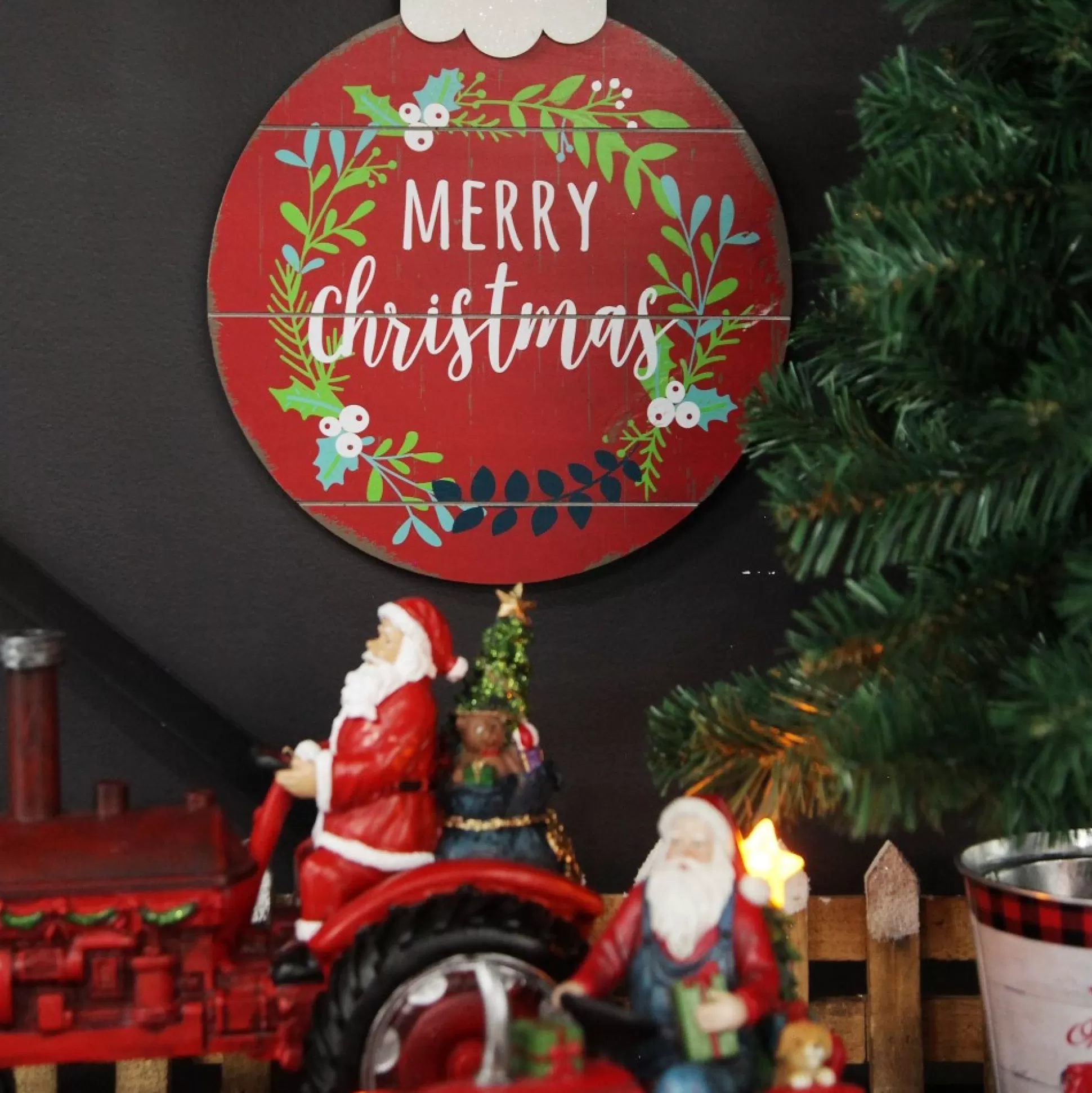 Red Merry Christmas Wooden Bauble Plaque Wall Hangings And Signs |