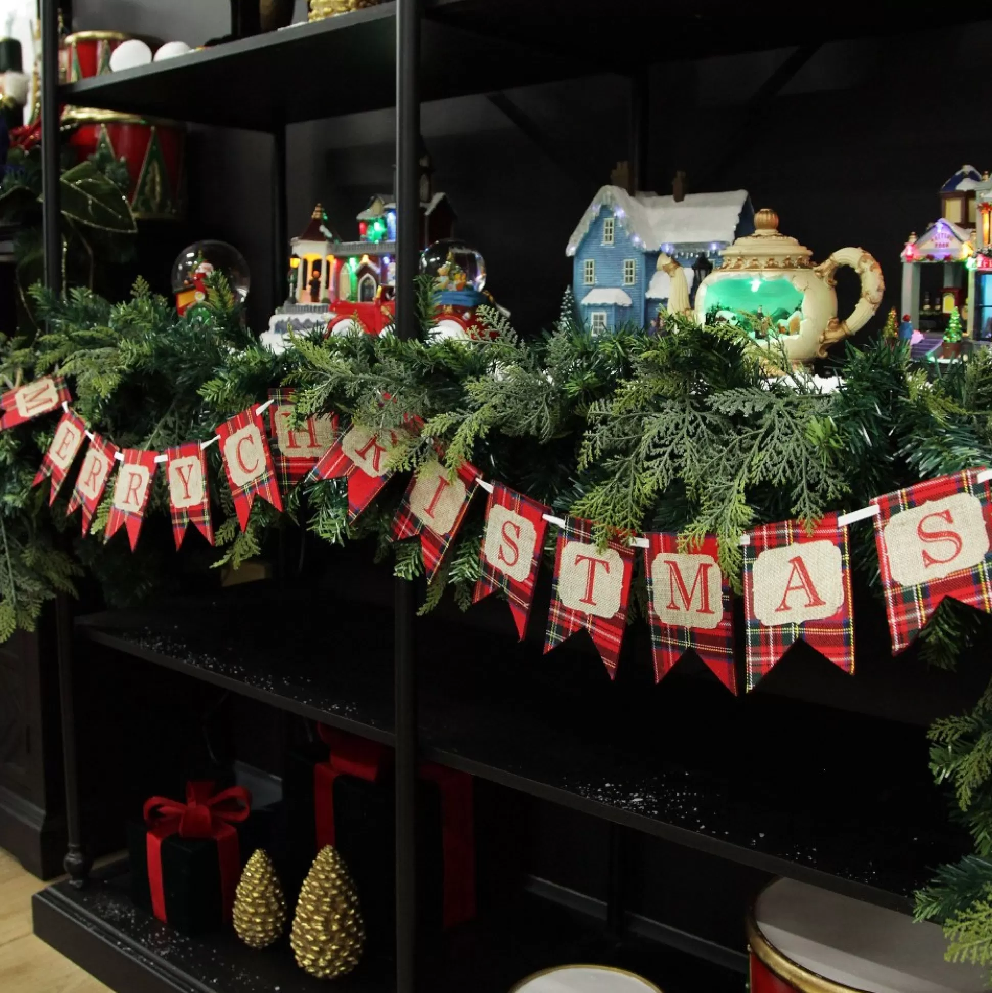 Tartan Merry Christmas Bunting Wall Hangings And Signs |