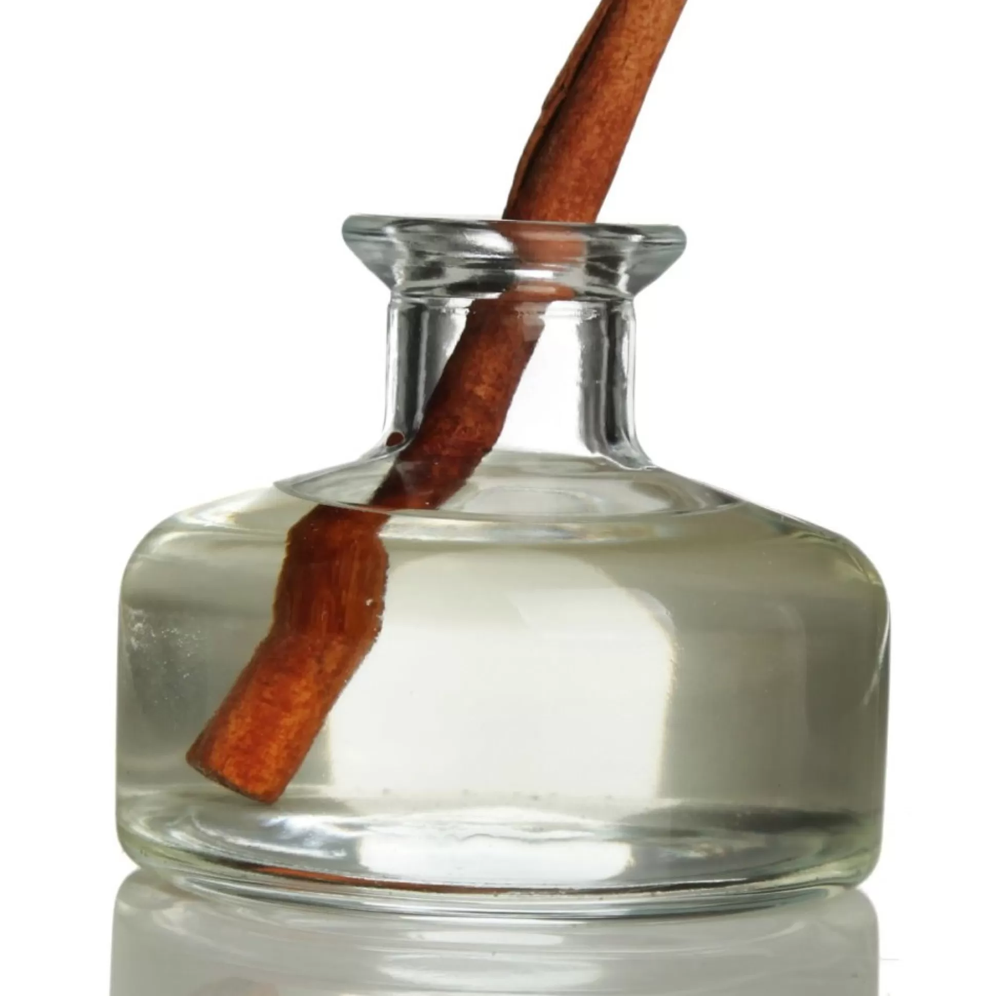 White Christmas Cinnamon Stick Diffuser Christmas Candles And Scents |